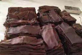 MIXTURES OF NATURAL RUBBER AND SYNTHETIC RUBBER (97.5% STR20+2.5% SBR1502)