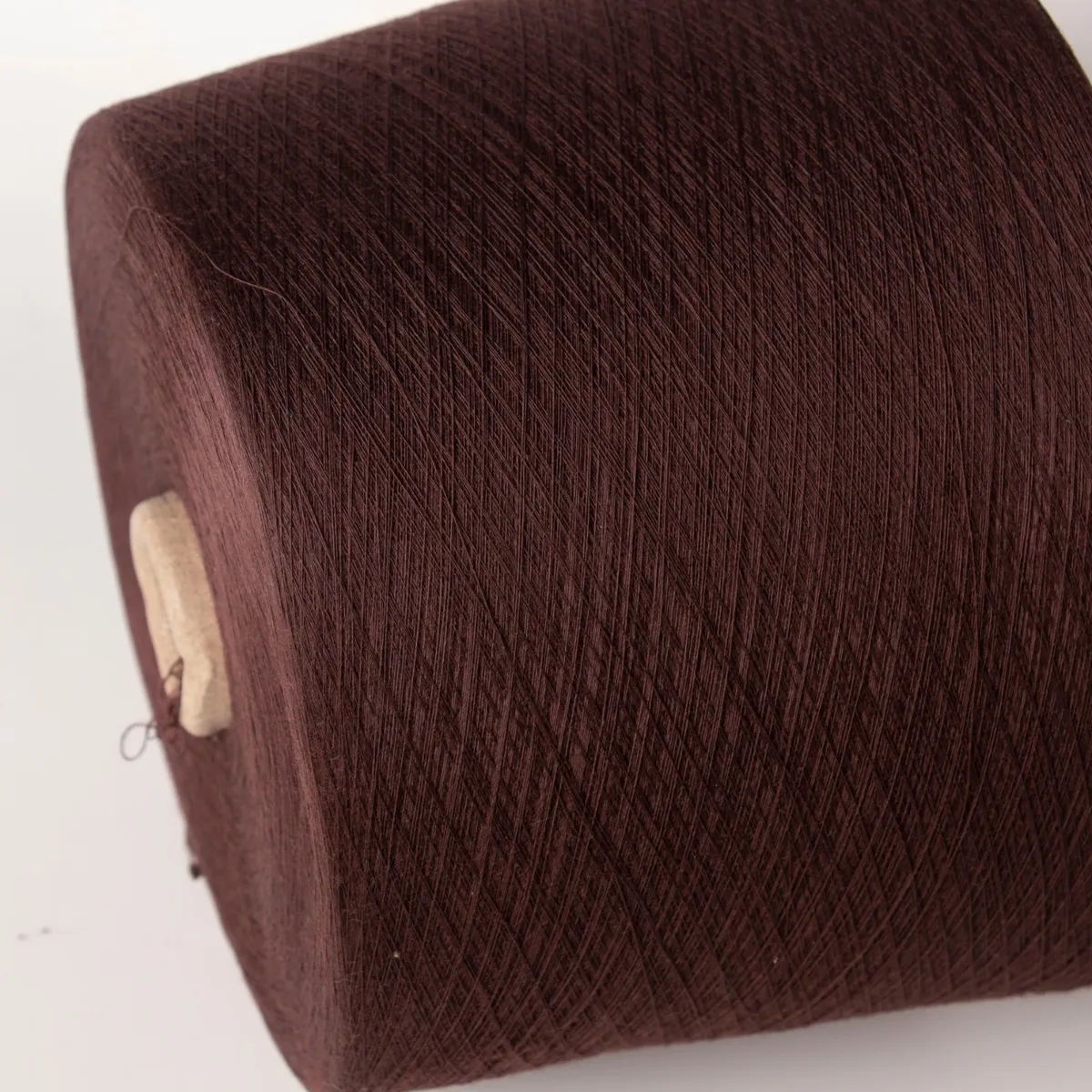 Tc 80/20 Weaving Ne 32s Polyester Cotton Blended Yarn for Knitting