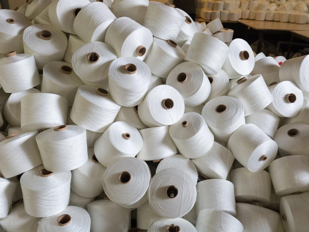 30S/2 Dyable Custom Color 100% Pure Cotton Yarn – OEKO-TEX Certified Eco-Friendly Yarn for Knitting Sweaters & Scarves