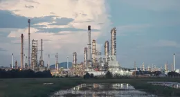 From Oil to Everyday Life: The Complete PET Value Chain