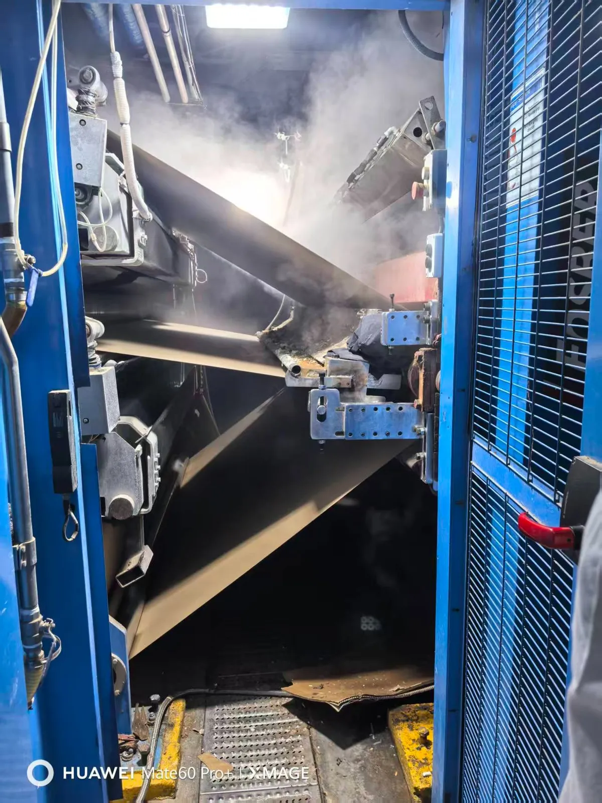 Ente Industrial-Grade Starch Adhesive: Strong Bonding, Fast-Drying for Packaging Applications