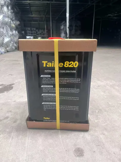 Клей Taike для резины и пластика - это специальный клей, предназначенный для теплоизоляционных материалов из резины и пластика, обладающий рядом превосходных свойств и областей применения.