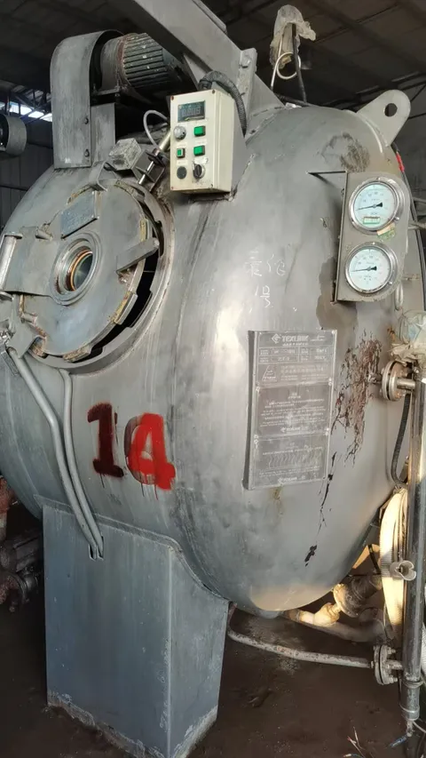 M&aacute;quina de te&ntilde;ido de carga frontal 900 kg