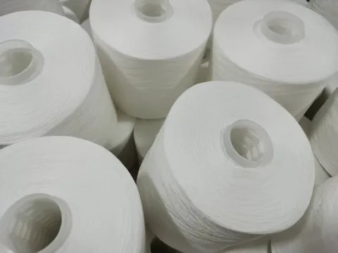 29/2 POLY POLY CORE raw white 