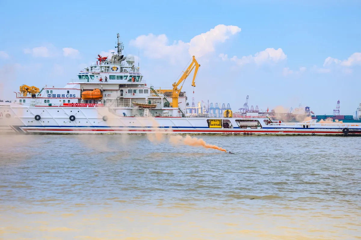 The 2026 Eastern Sea Area Maritime Search and Rescue Comprehensive Drill was held in Shanghai.