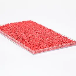 Polypropylène injecté solide et rigide pour meubles et biens en plastique à usage quotidien