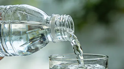 PET Bottle Resin: Advantages in Clarity, Strength & Sustainability