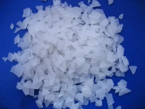 YI HUA 98.5% Caustic Soda Flakes