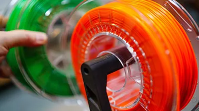 Botella vs PET de Grado Fibra: Diferencias Clave