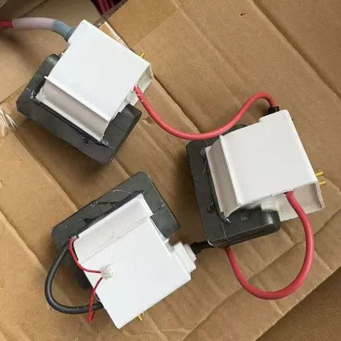 High-voltage flyback transformers 150 watt